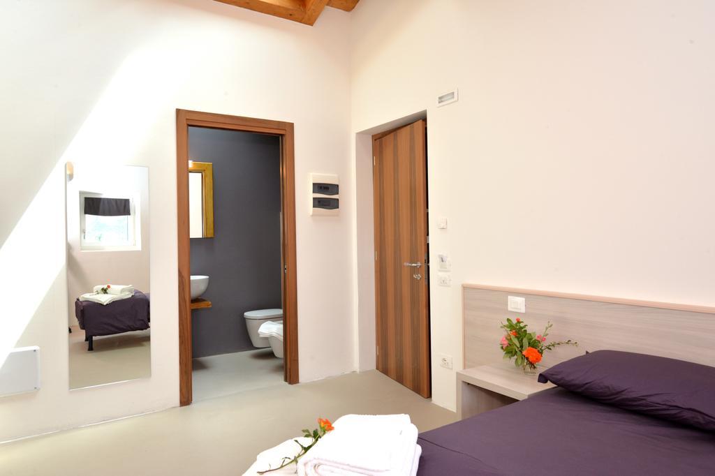 Agriturismo Tre Forti Rivoli Veronese Værelse billede