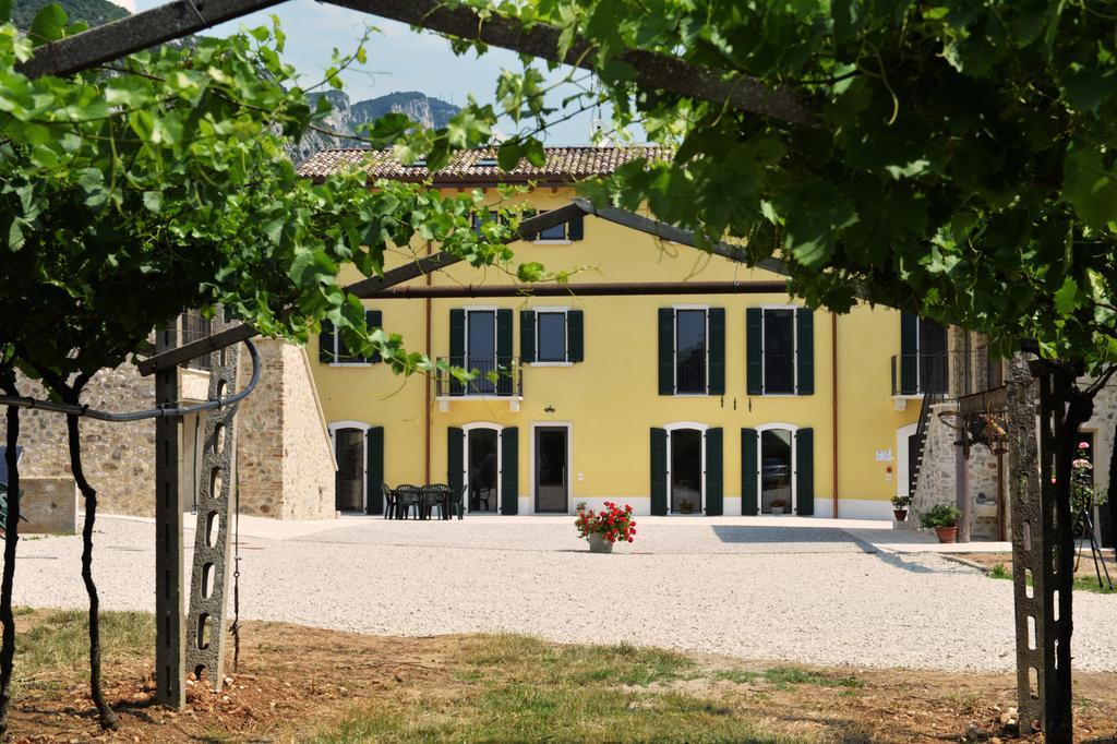 Agriturismo Tre Forti Rivoli Veronese Eksteriør billede